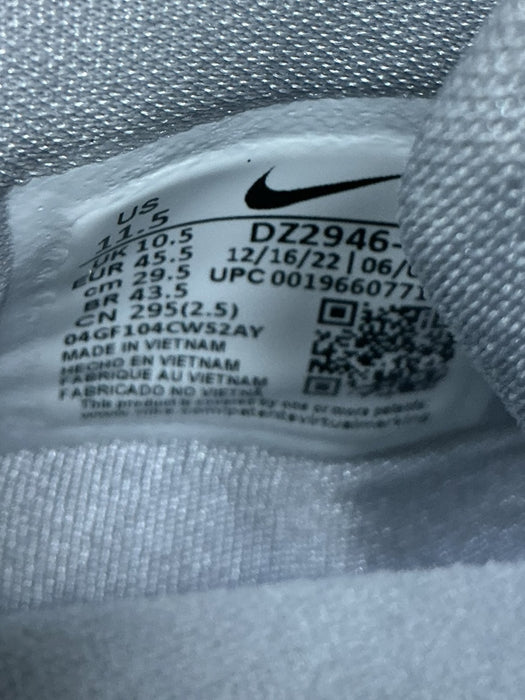 Tenis 11.5 (NIKE)