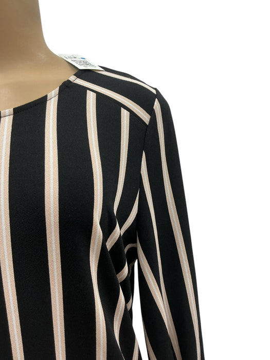 Blusa M (ADRIANNA PAPELL)