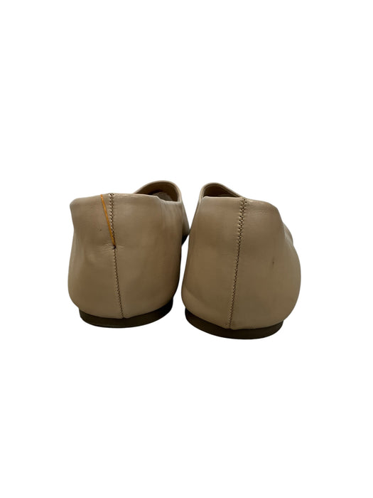 Zapato 8 (A NEW DAY)
