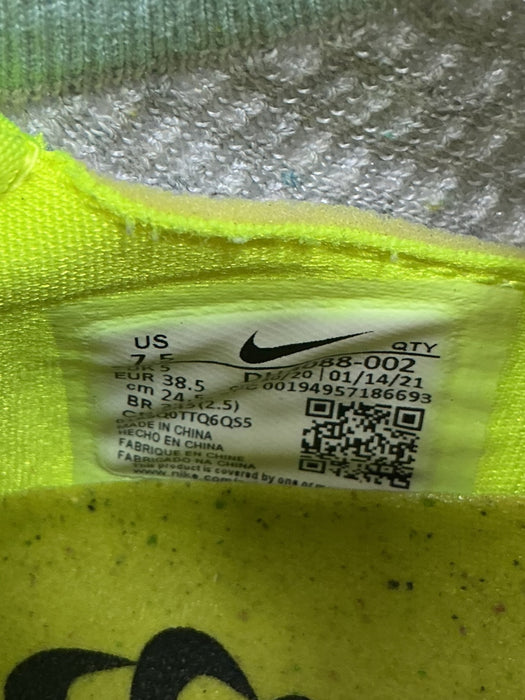 Tenis 7.5 (NIKE)