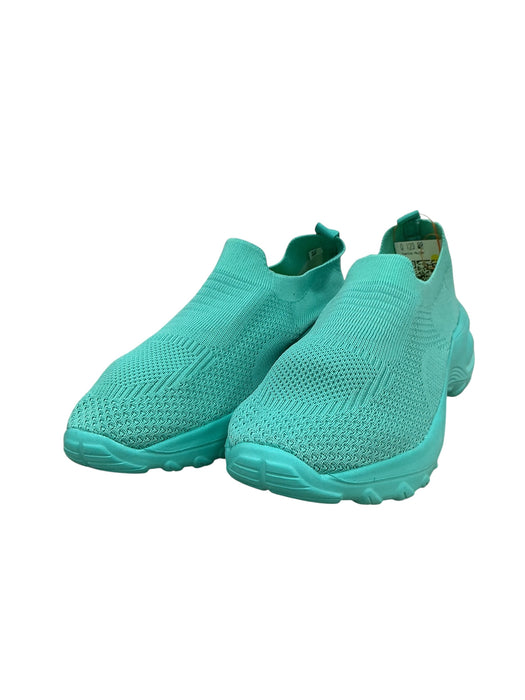 Tenis