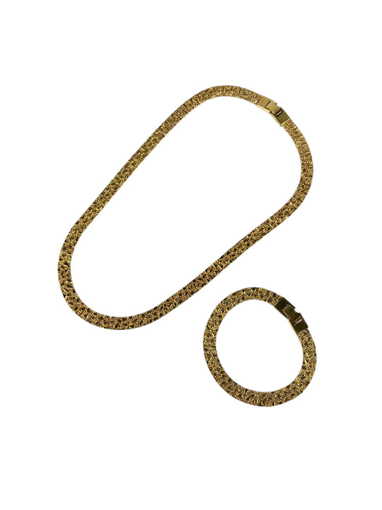 Collar y pulsera de fantasía