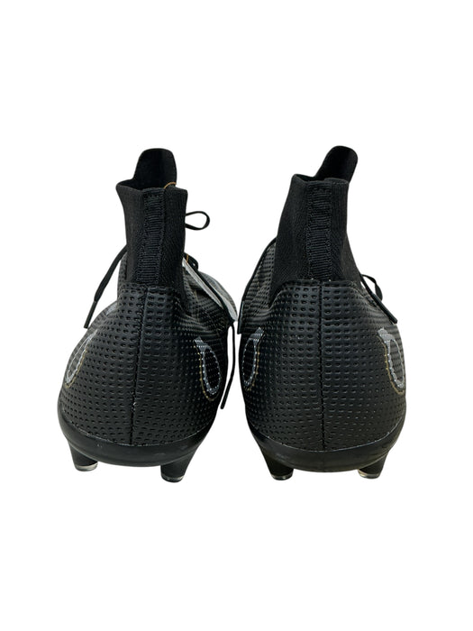 Tenis