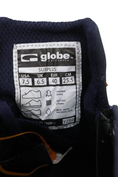 Tenis 7.5 (GLOBE)