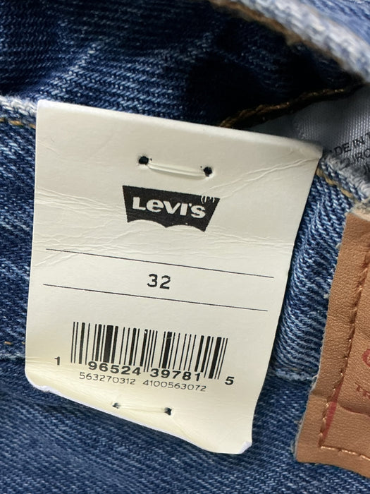 Short 32 (LEVIS)