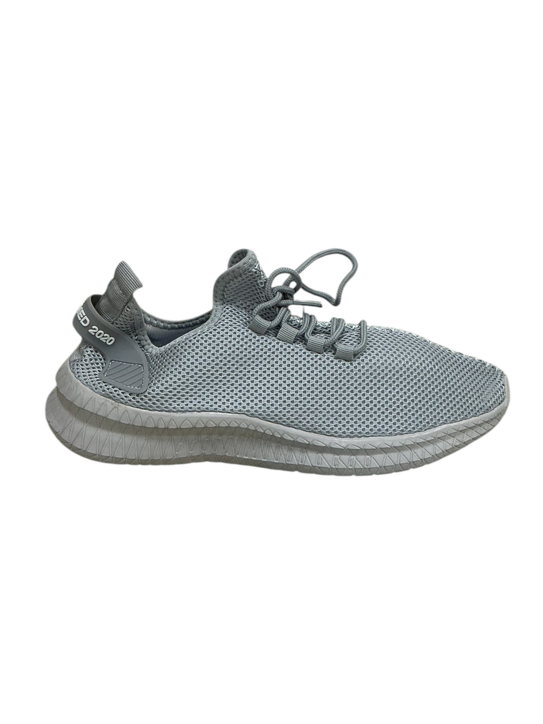 Tenis