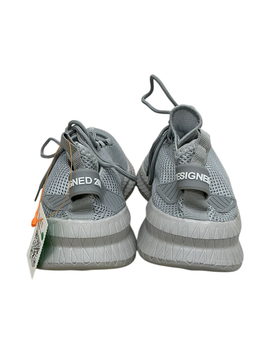 Tenis