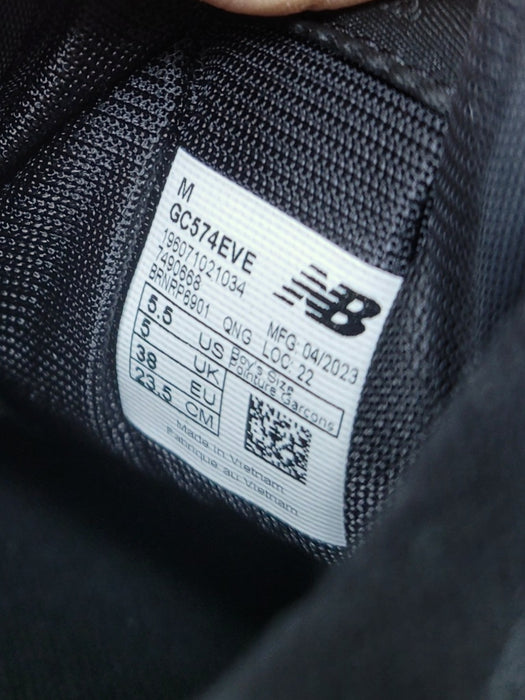 Tenis 5.5 (NEW BALANCE)