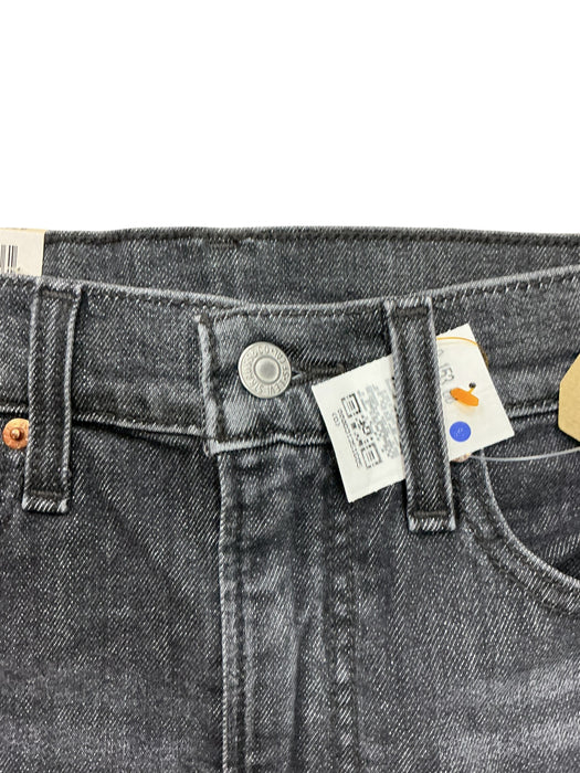 Short 8 (LEVIS)