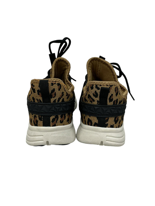 Tenis