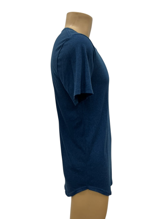 Playera M (HOLLISTER)