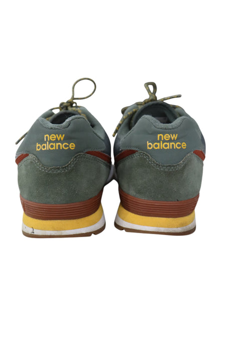 Tenis  (NEW BALANCE)