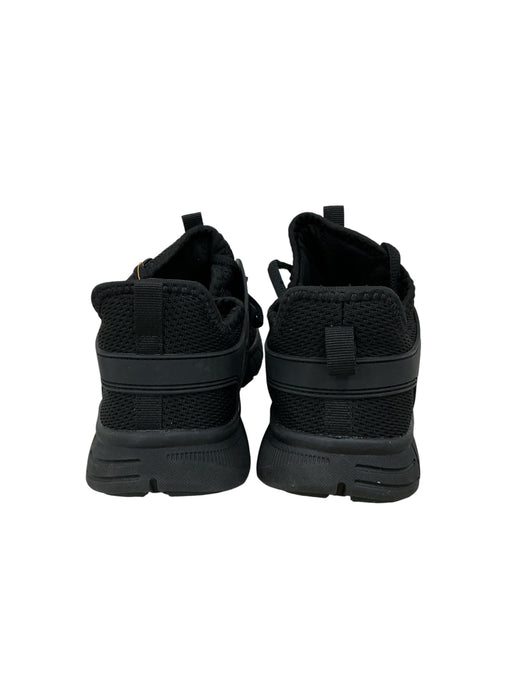Tenis