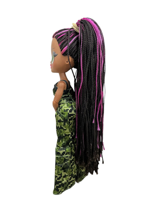 Kicks Babe (MGA ENTERTAINMENT)