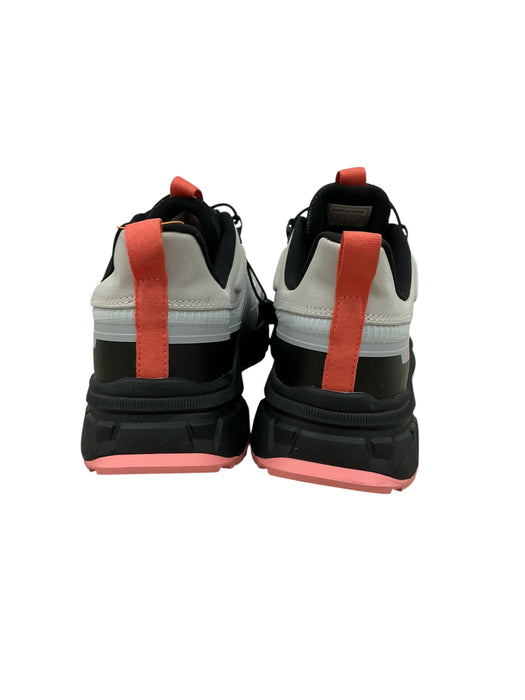 Tenis 9
