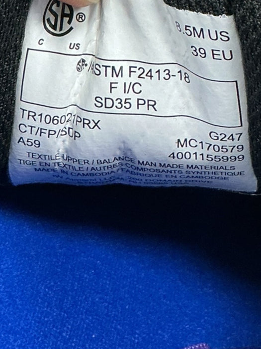 Tenis 8.5