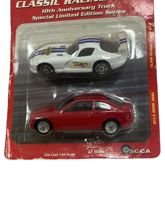 Dúo de carros (SUNOCO)