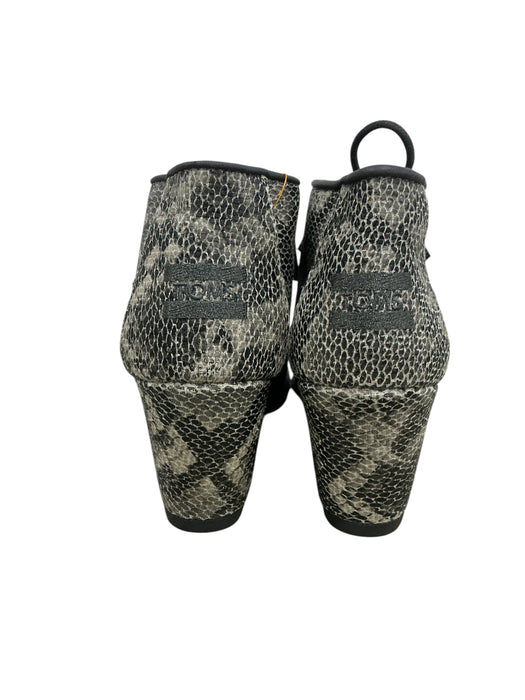 Botín 6 (TOMS)