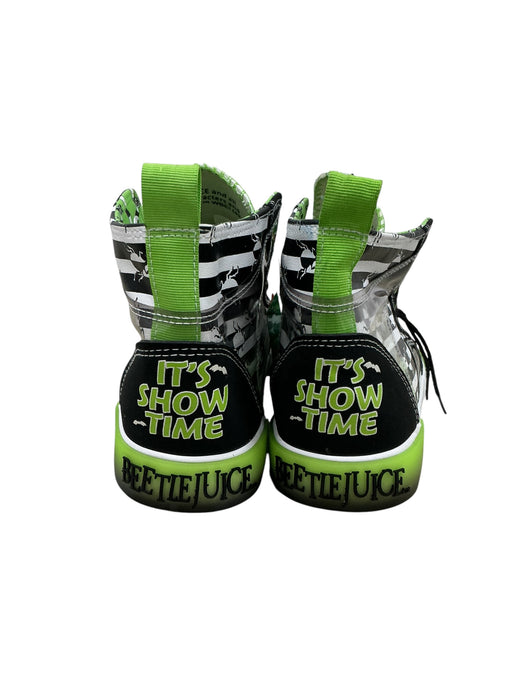 Tenis