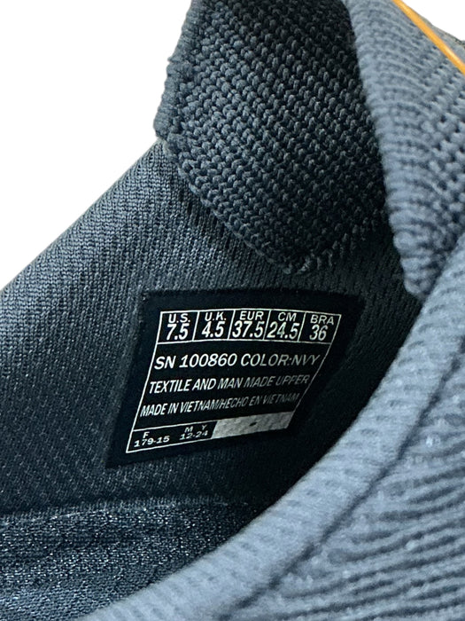 Zapato 7.5 (SKECHERS)