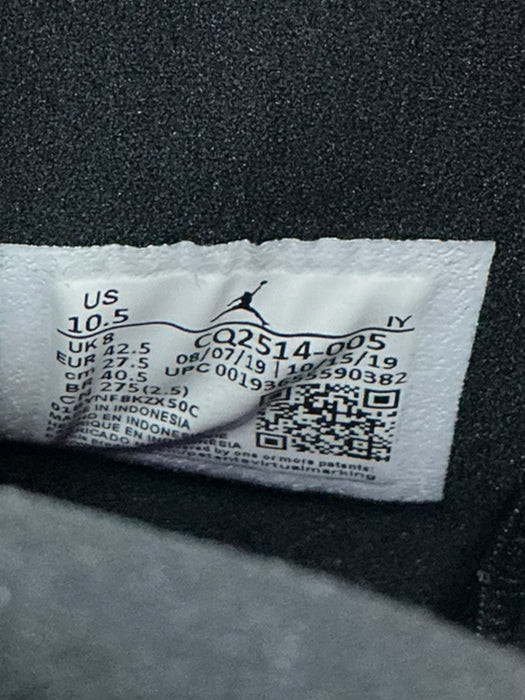 Tenis 10.5 (JORDAN)