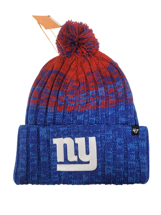 Gorro tejido con pompón (47)