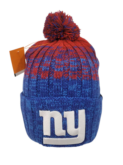Gorro tejido con pompón (47)