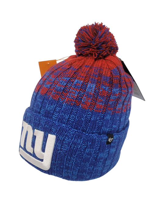 Gorro tejido con pompón (47)