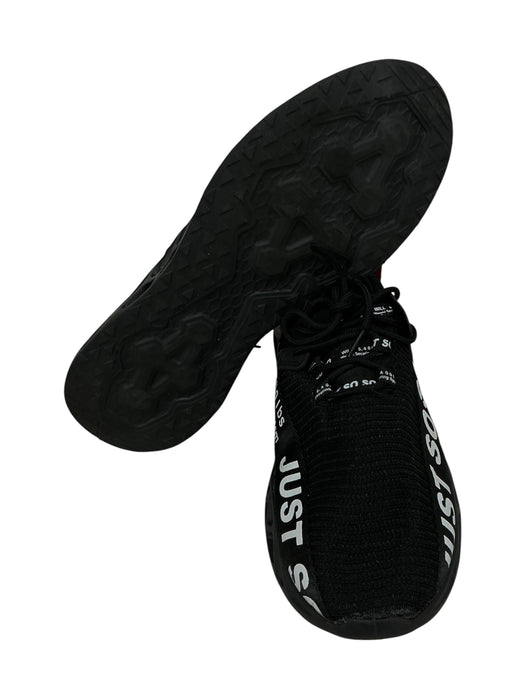 Tenis (JUST SO SO)