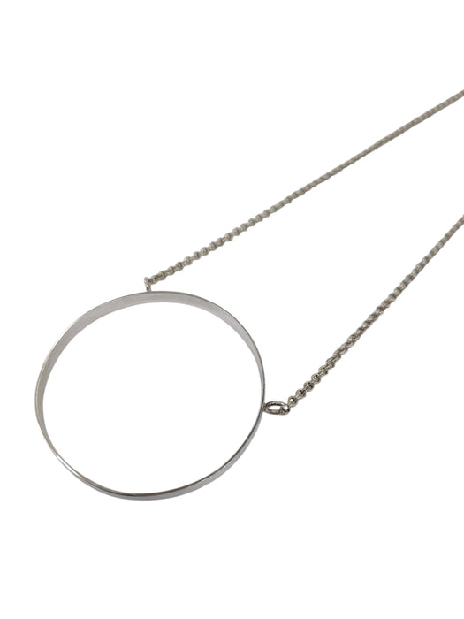Collar de plata