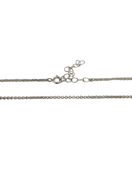 Collar de plata