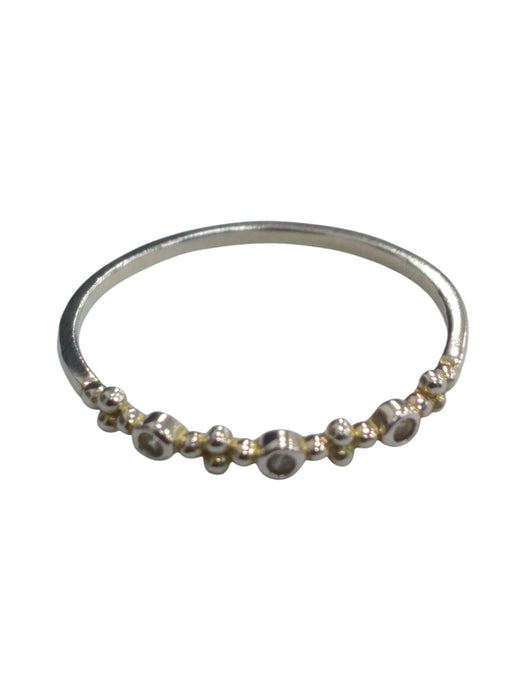 Anillo de plata