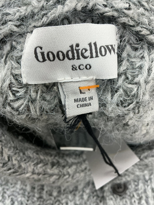 Suéter L (GOODFELLOW)