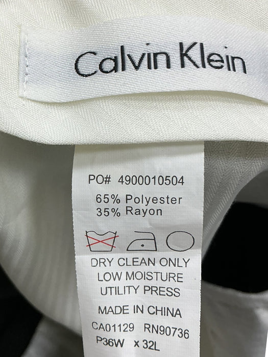 Pantalón 36x32 (CALVIN KLEIN)