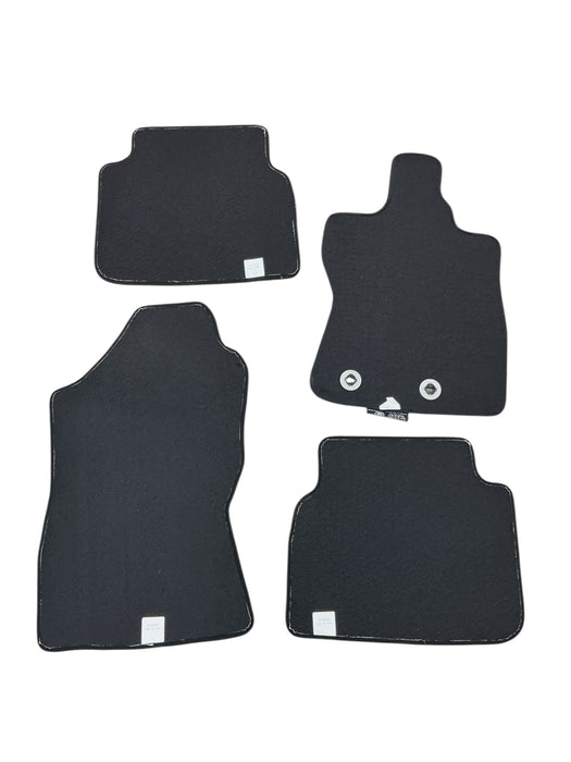 Alfombra para auto (SUBARU)