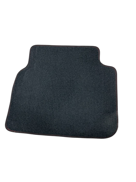 Alfombra para auto (SUBARU)