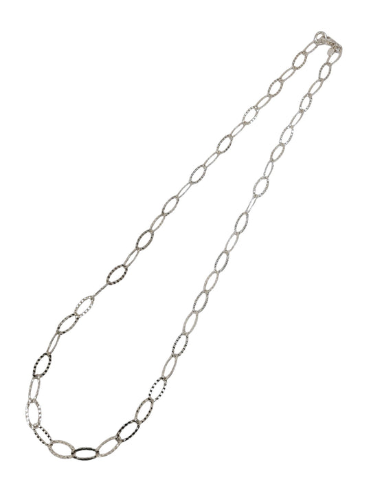 Collar de plata (925)