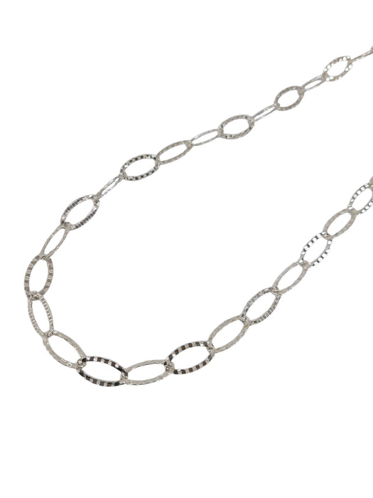 Collar de plata (925)