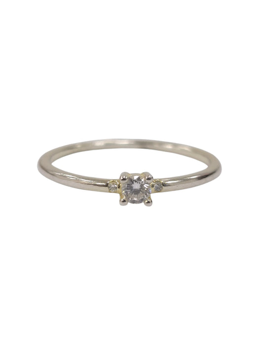 Anillo de plata