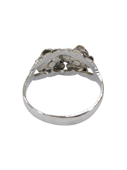 Anillo de plata