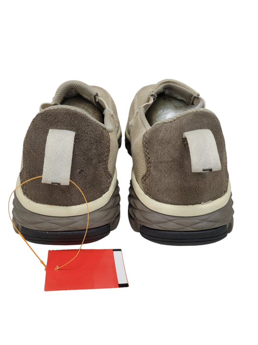 Tenis 8.5 (NAUTILUS)