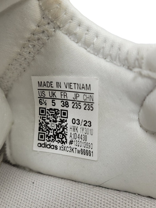 Tenis 6.5 (ADIDAS)