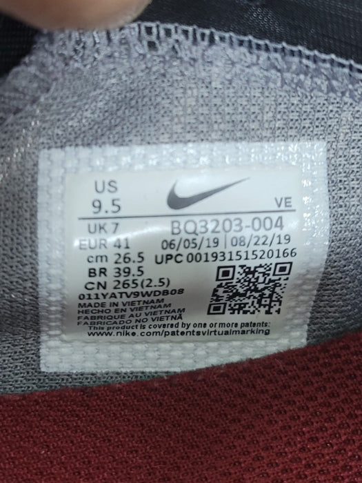 Tenis 9.5 (NIKE)