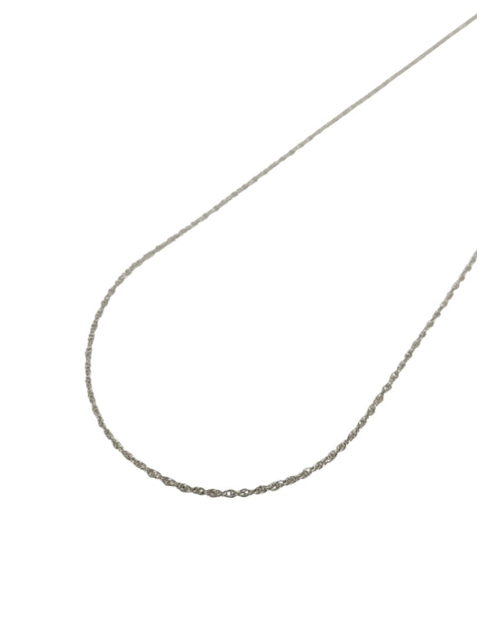 Collar de plata (925)