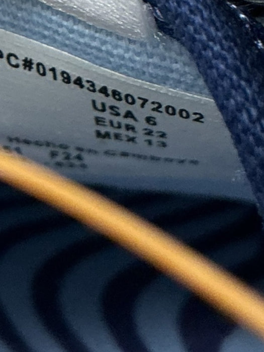 Tenis para bebé 6 (CARTER'S)