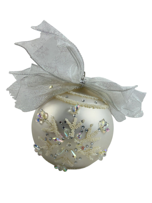 Adorno (GRANDEUR NOEL)