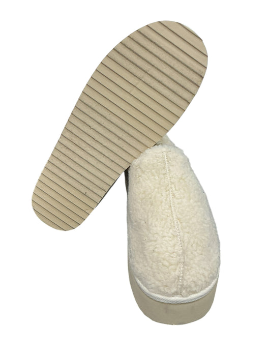 Pantufla 8 (OLD NAVY)