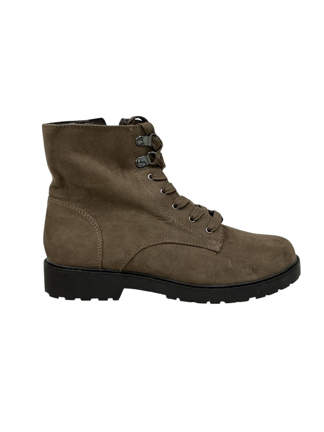 Bota 7.5 (KELLY & KATIE)