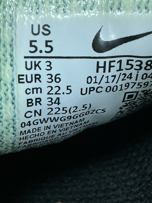 Tenis 5.5 (NIKE)
