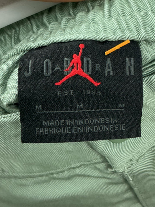 Short M (JORDAN)